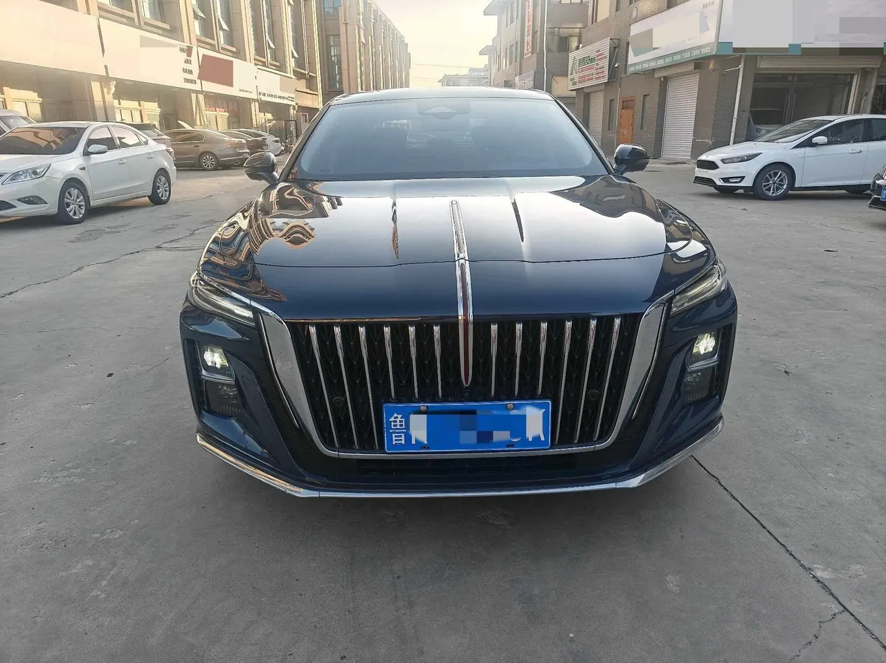HongQi 2024 H5 2.0T Zhilian Flag Collar Edition Automatic Gear 2