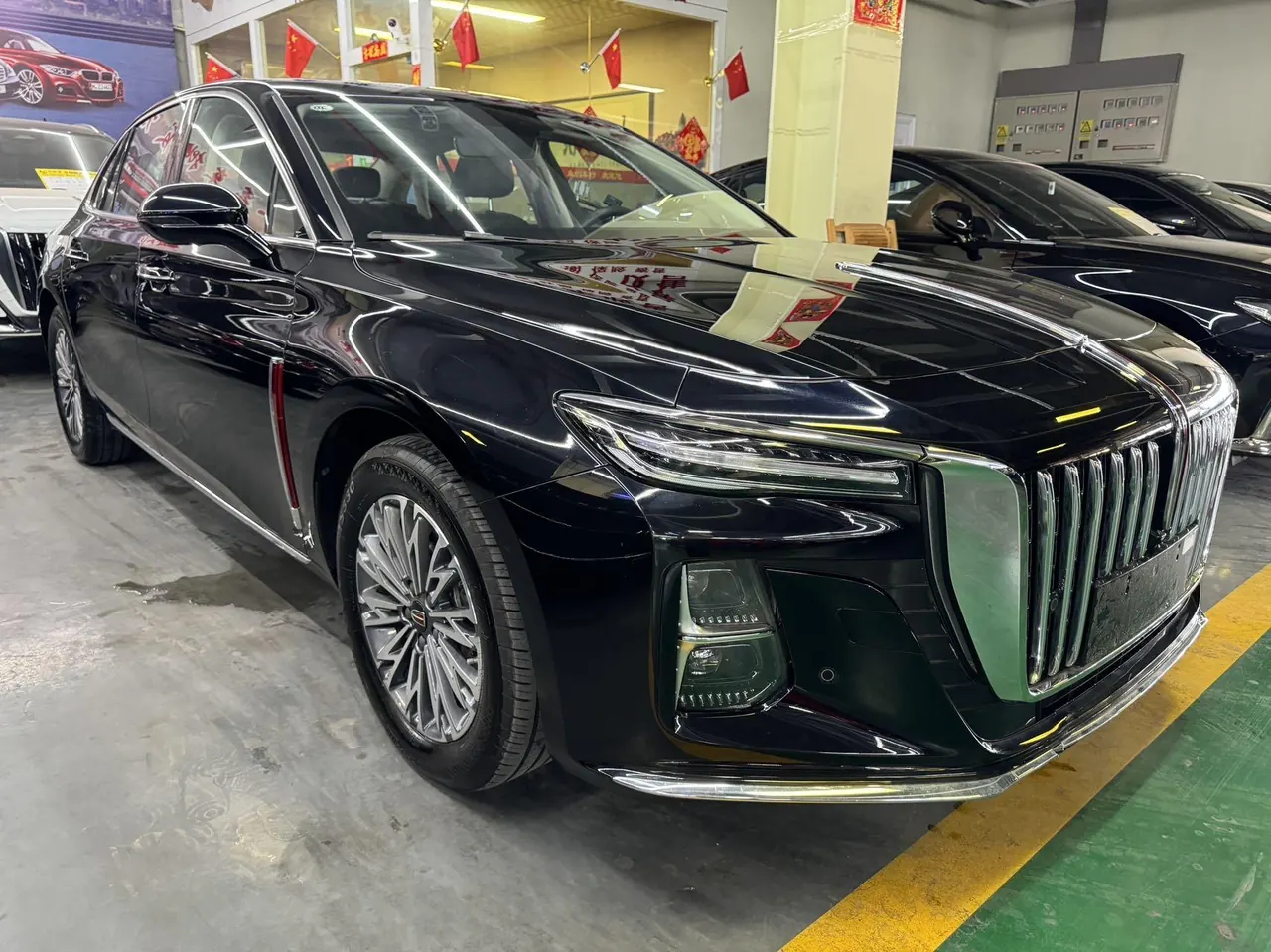 HongQi 2024 H5 1.5T Zhilian Flag Rhyme Edition Automatic Gear 3