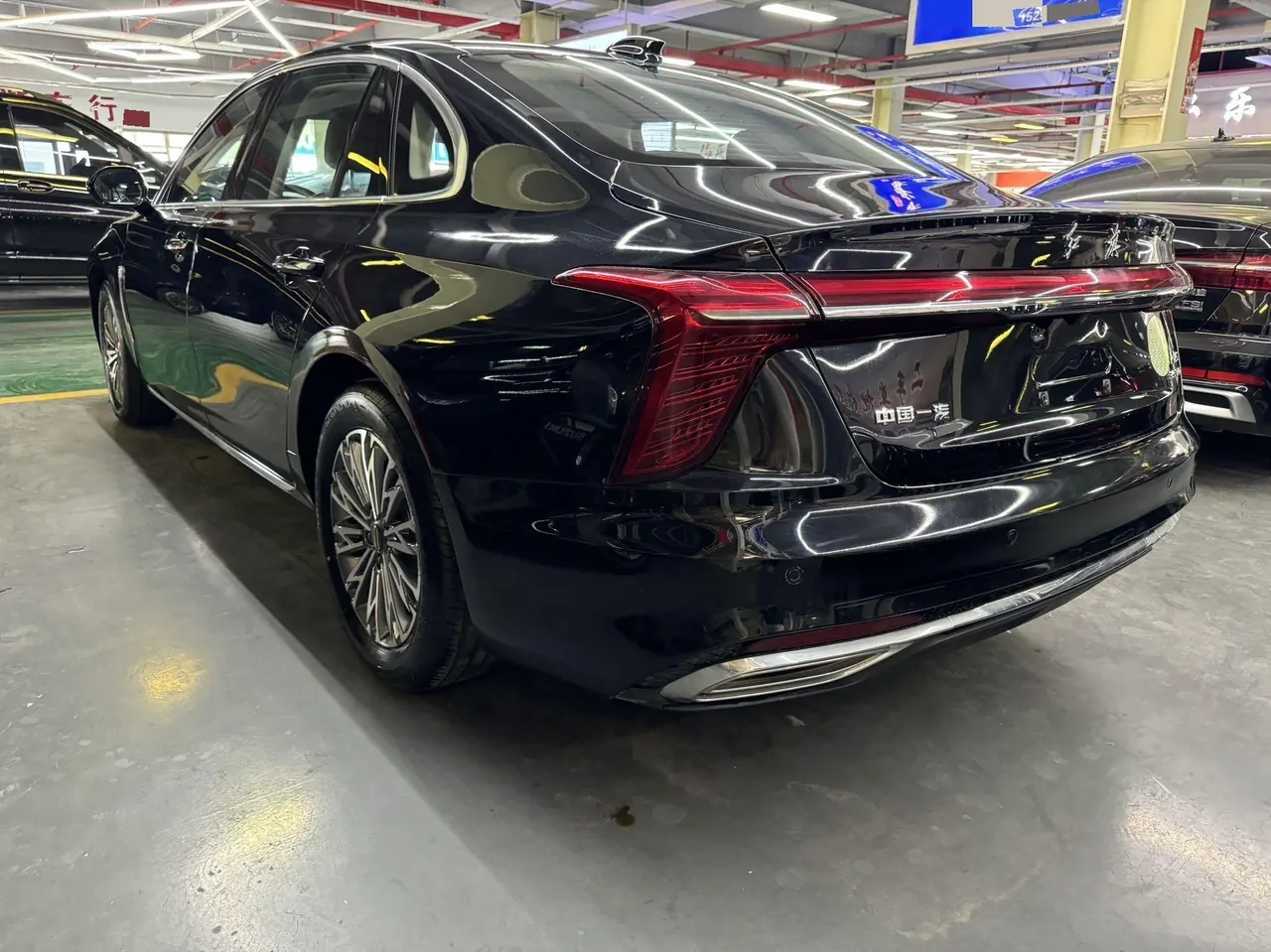 HongQi 2024 H5 1.5T Zhilian Flag Rhyme Edition Automatic Gear 9