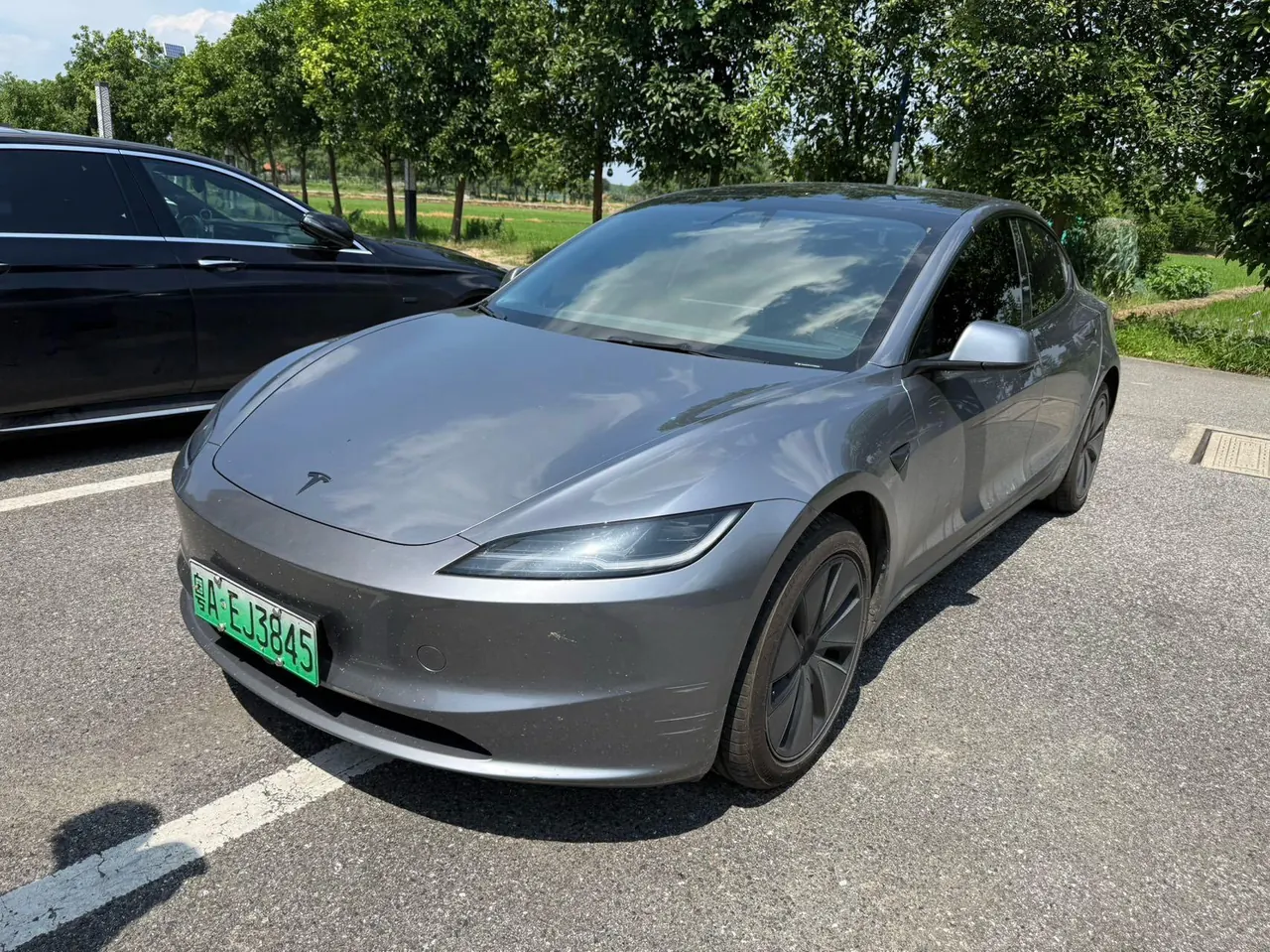 Open image lightbox: Tesla 2025 Model 3 Rear-Wheel-Drive Edition (facelift) Automatic Transmission