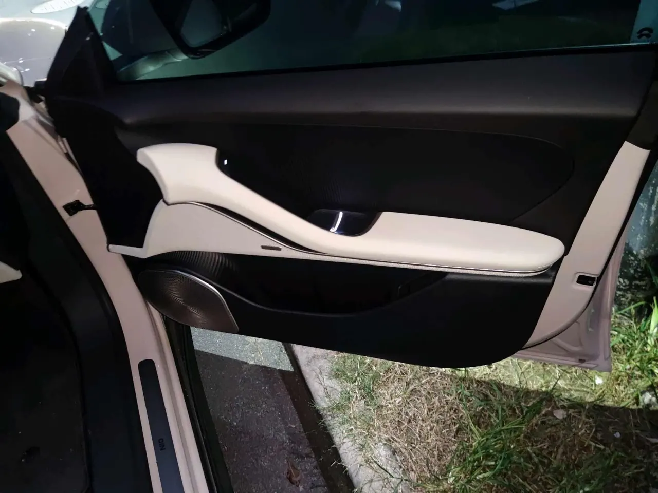NIO 2025 ET5 75kWh automatic transmission 5