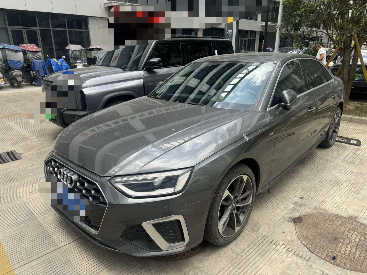 Open image lightbox: Audi 2020 A4L 2.0TFSI 40TFSI Fashion Dynamic Automatic