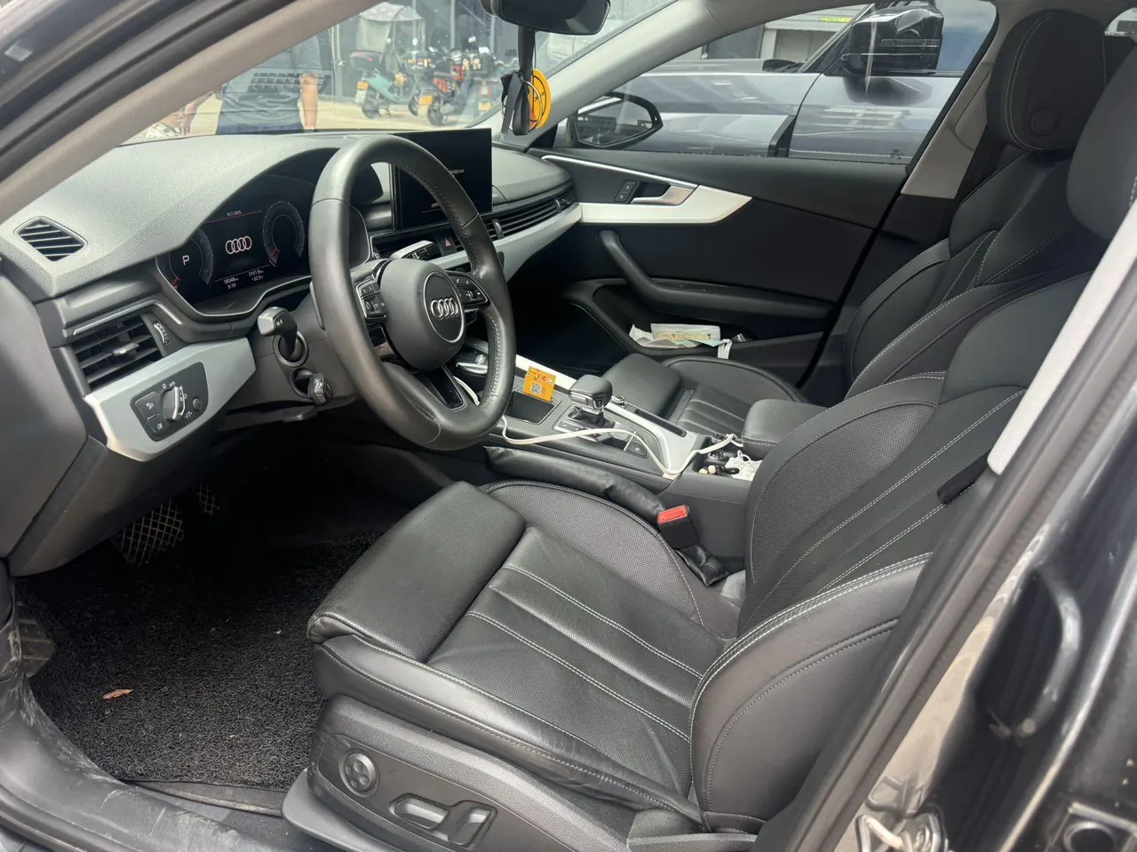 Audi 2020 A4L 2.0TFSI 40TFSI Fashion Dynamic Automatic 6