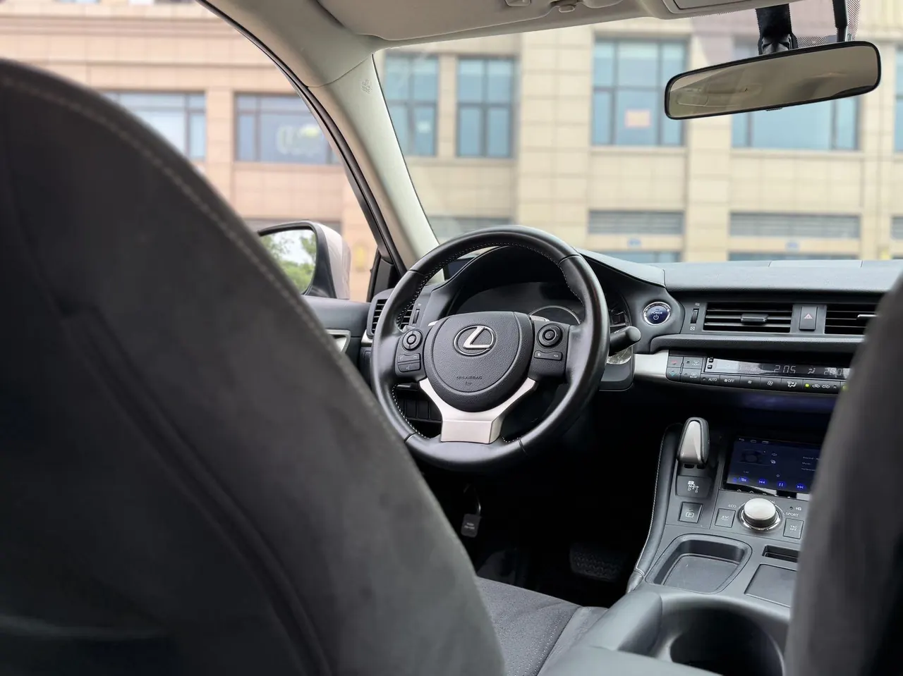 Lexus CT (Imported) 2020 CT200h 1.8 Stepless Comfort Edition Automatic Gear 3