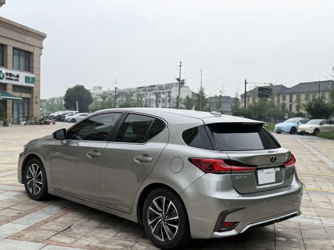 Lexus CT (Imported) 2020 CT200h 1.8 Stepless Comfort Edition Automatic Gear 9