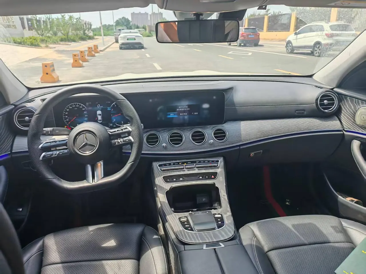 Mercedes Benz E-Class 2022 E 300 L 2.0T Sports Luxury (Change 2) Automatic Gear 4