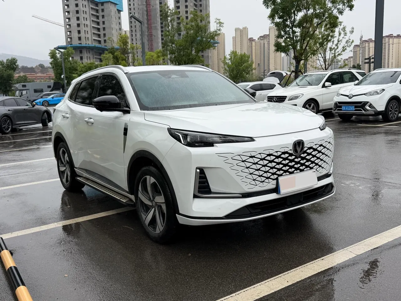 ChangAn 2024 CS55 PLUS 1.5T Honorable Automatic Gear 3