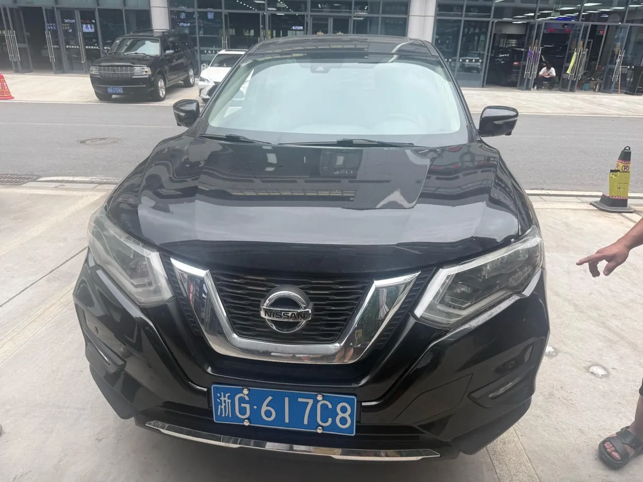 Nissan 2020 Qijun 2.0 Stepless XL ITS Two-Drive Comfort Edition Automatic Gear 2