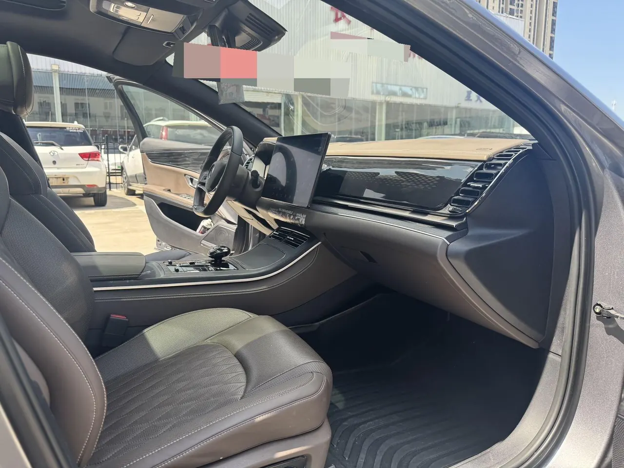 BYD 2020 Han four-wheel drive high-performance flagship automatic gear 14