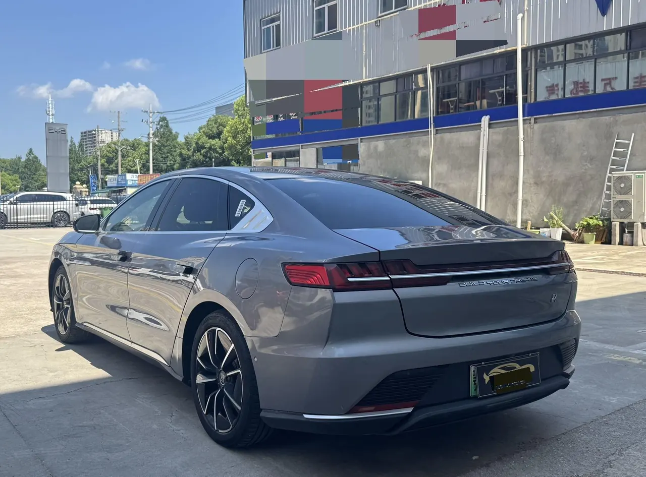 BYD 2020 Han four-wheel drive high-performance flagship automatic gear 9