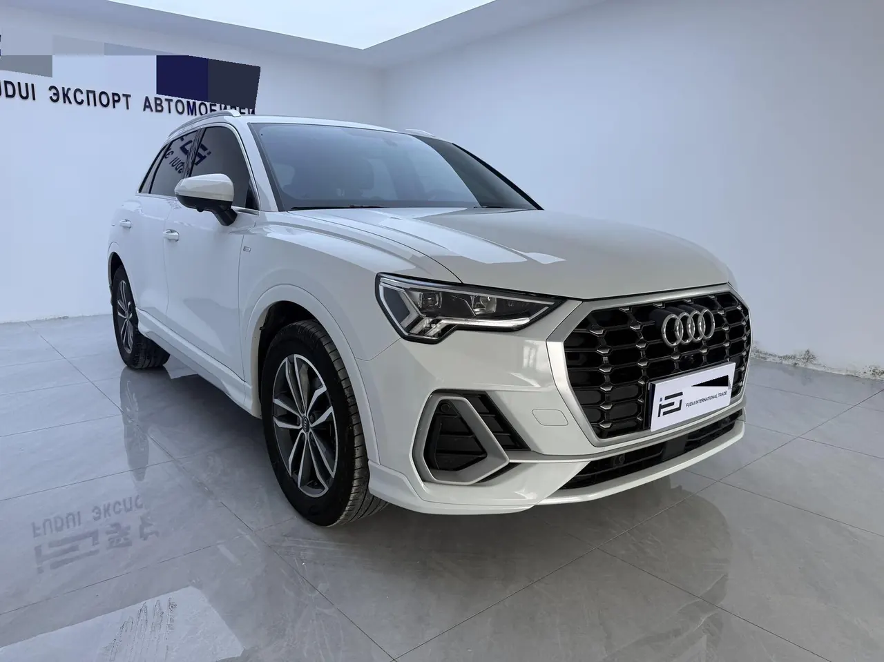 Audi 2022 Q3 1.4TFSI 35TFSI Aggressive Dynamic Automatic 3