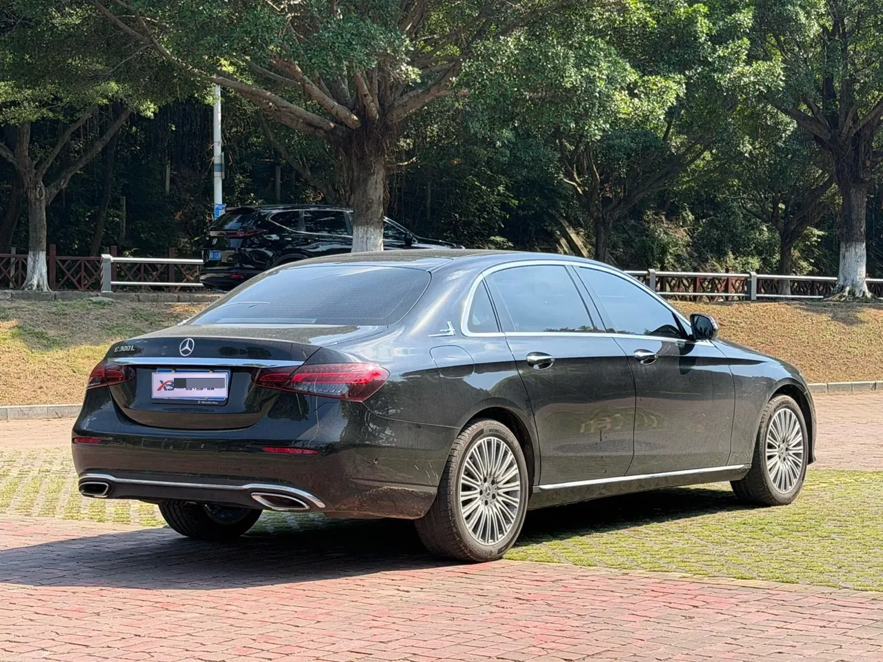 Mercedes Benz E Class 2022 E 300 L 2.0T Luxury (Modified) Automatic Gear 3