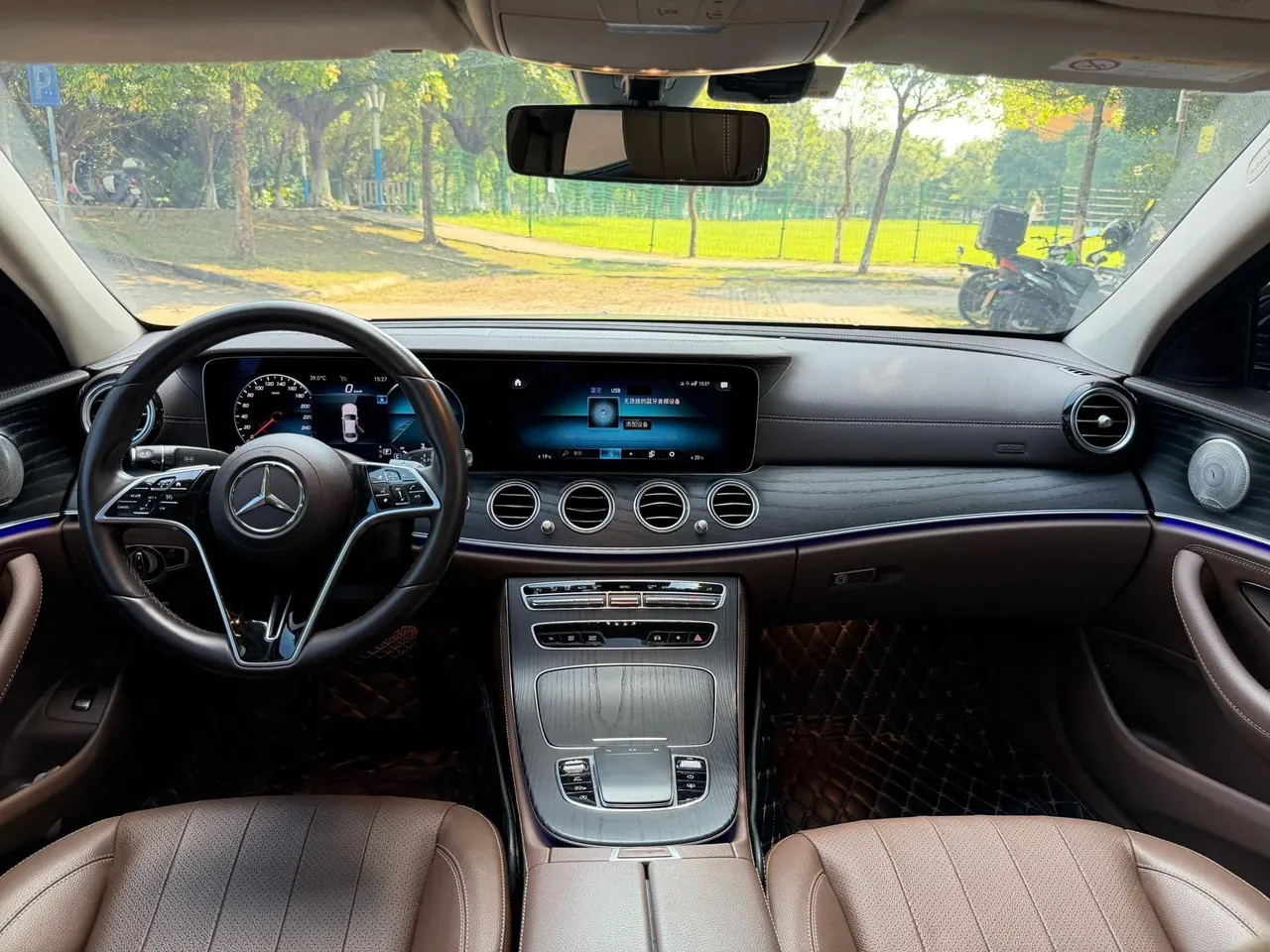 Mercedes Benz E Class 2022 E 300 L 2.0T Luxury (Modified) Automatic Gear 5