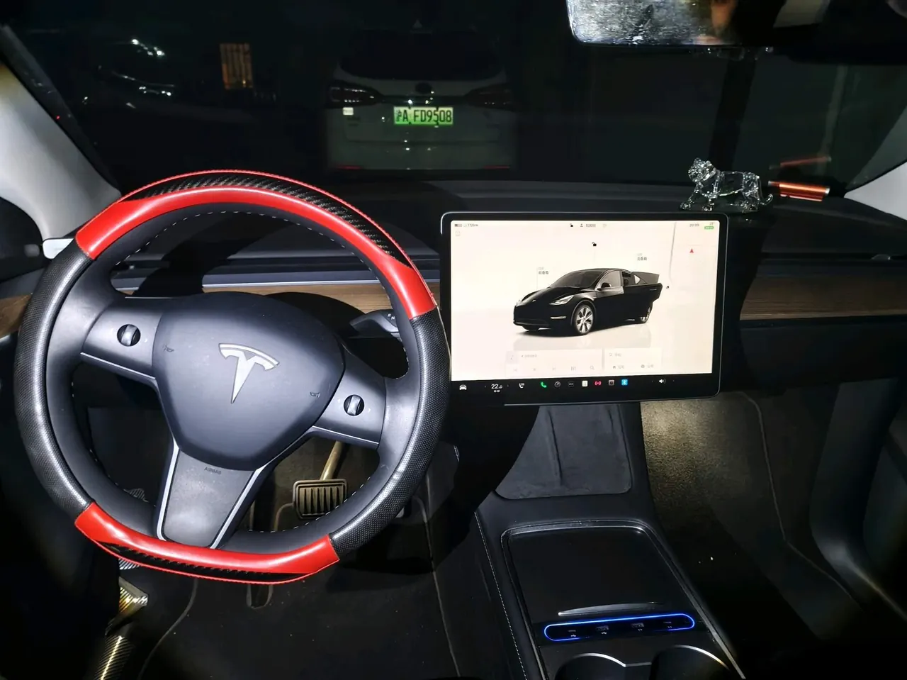Tesla 2022 Model Y rear-wheel drive version (facelift) automatic gear 3