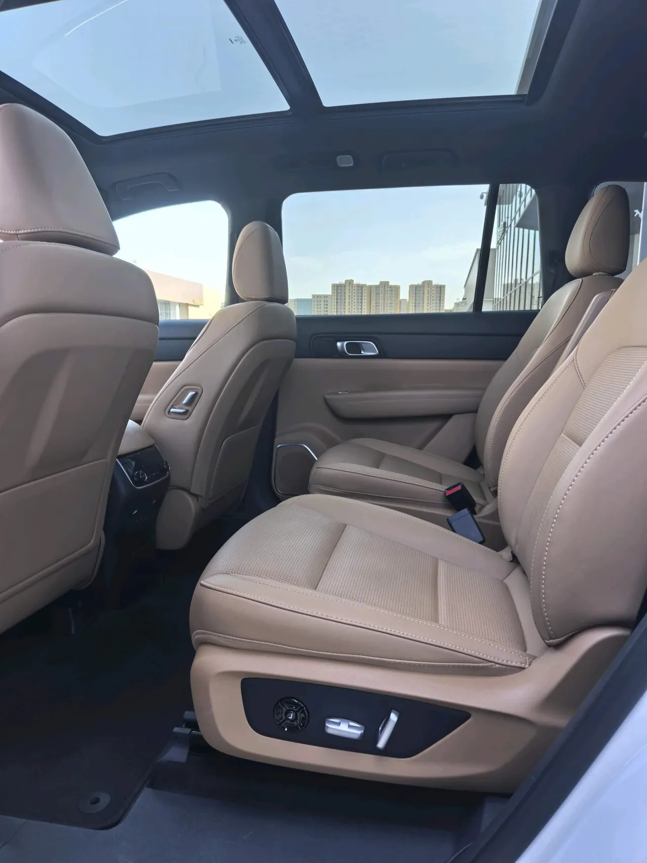 Li 2021 ONE 1.2T extended range 6-seat automatic gear 5