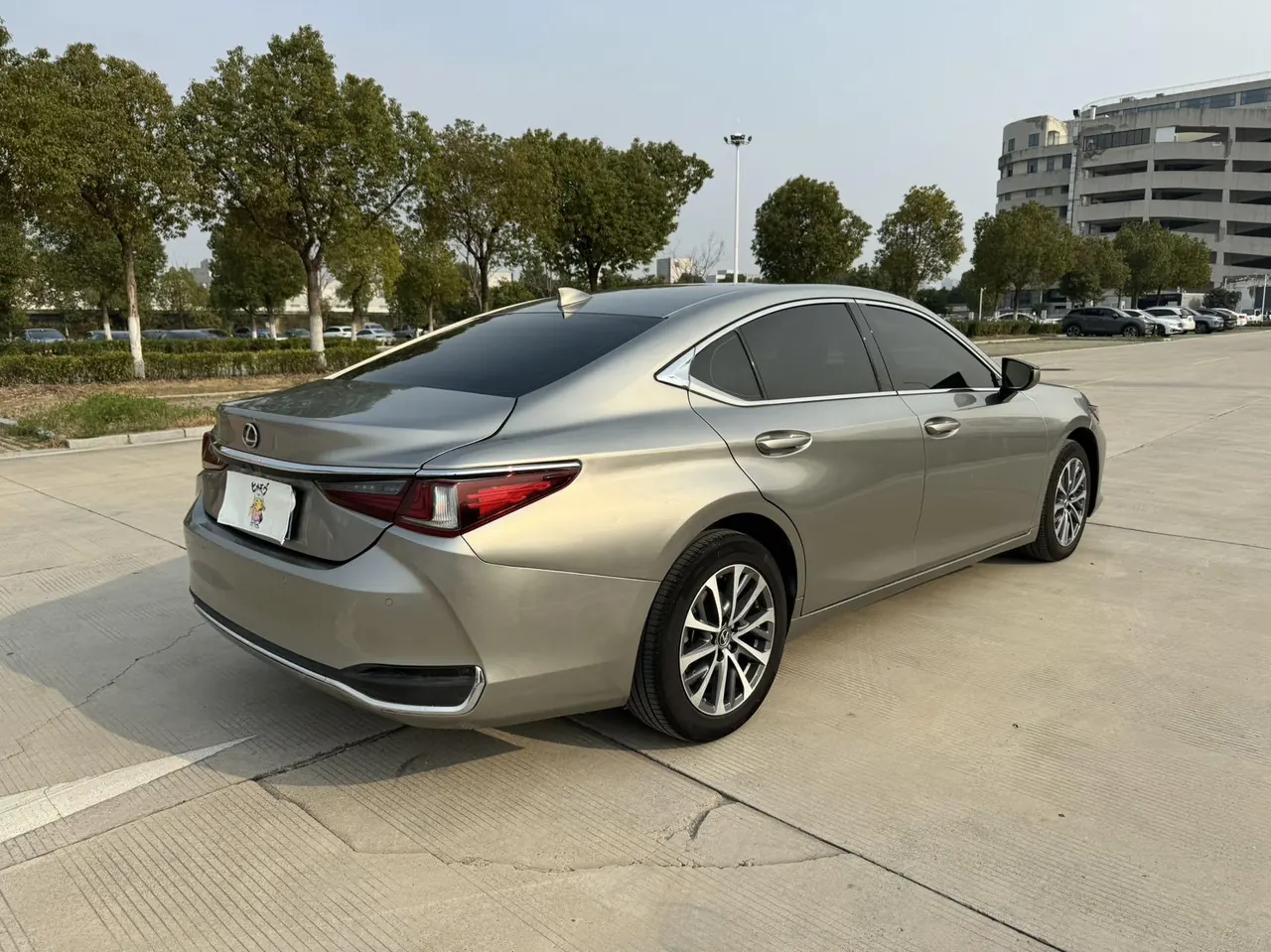 Lexus ES (Imported) 2024 ES200 2.0 Stepless Edition Automatic Gear 9