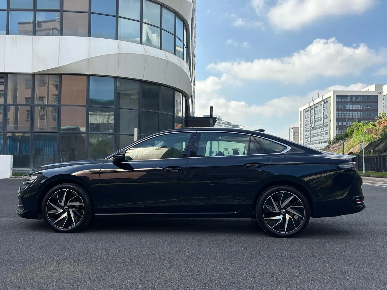 Volkswagen 2024 Magotan 2.0TSI 380TSI Extreme Edition Automatic 11