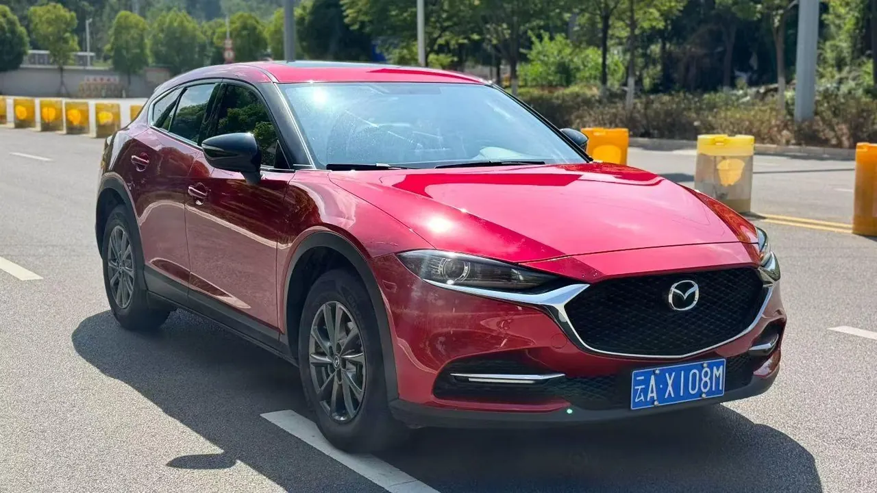 Mazda 2020 CX-4 100.00g Drive Blue Sky Leading Edition Automatic Gear 3