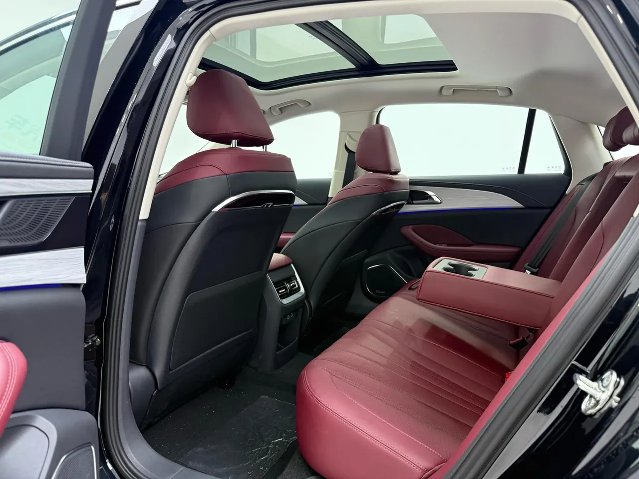 HongQi 2025 H5 PHEV 1.5T 170 Super Hybrid Automatic Gear 8