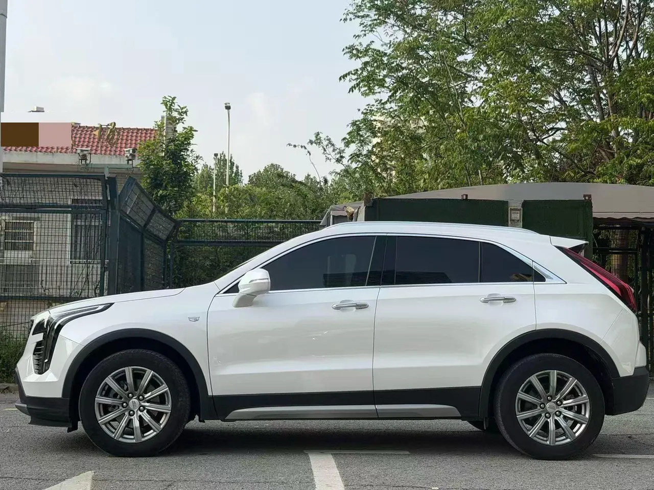 Cadillac 2020 XT4 2.0T 28T Two-Drive Leading Automatic Gear 3