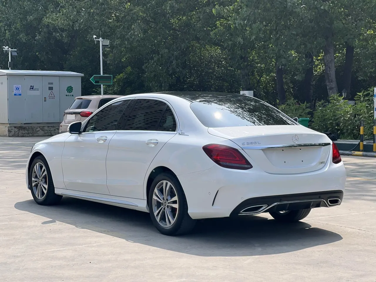 Mercedes Benz Class C 2021 C 200 L 1.5T Fashion Sports Edition Automatic Gear 9