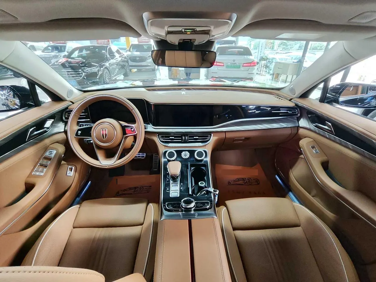 HongQi 2020 H9 48V 2.0T Zhilian Flag Edition Automatic Gear 8
