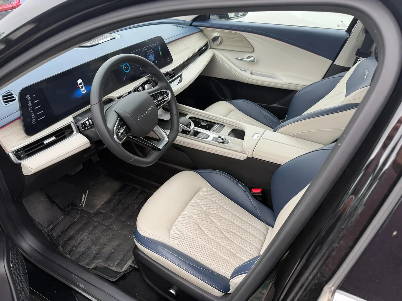 Chery 2022 Erez 8 1.6T Elegant Automatic Gear 3