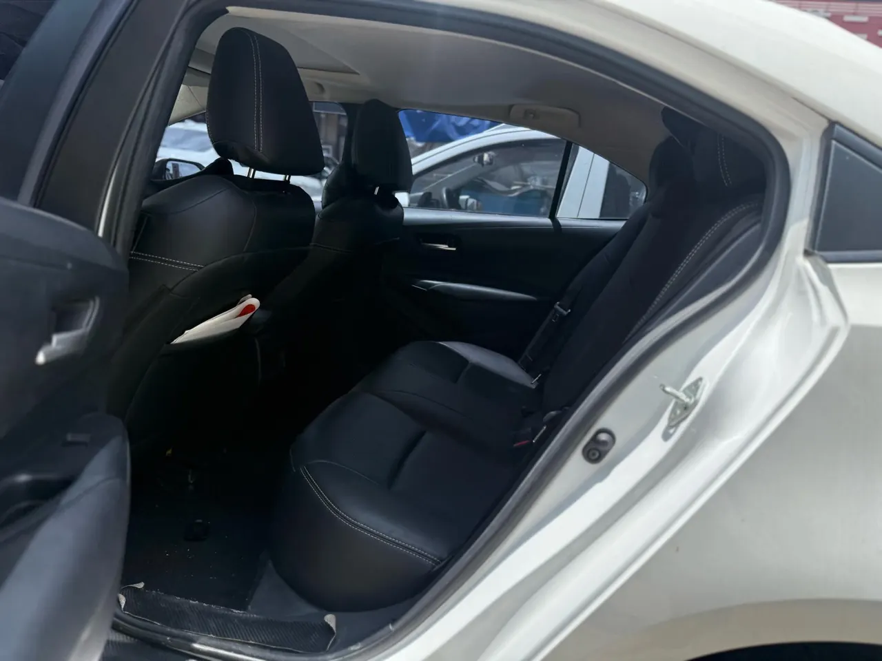 Toyota 2022 corolla 1.2T stepless pioneer PLUS version automatic gear 3