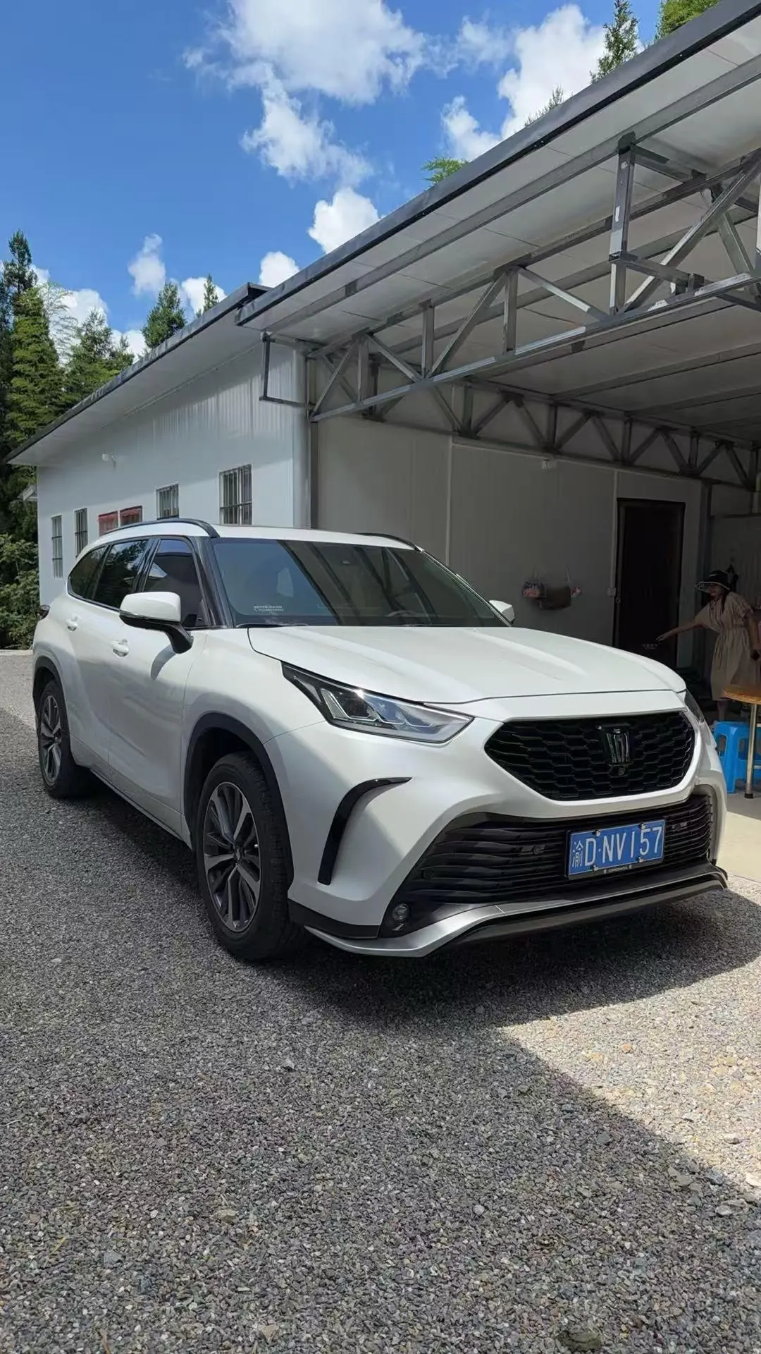 Toyota 2026 Crown Land Release HEV 2.5 Stepless Four-wheel Drive Premium Edition Automatic Gear 2