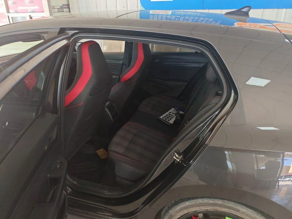 Volkswagen 2021 Golf GTI 2.0TSI Automatic 5