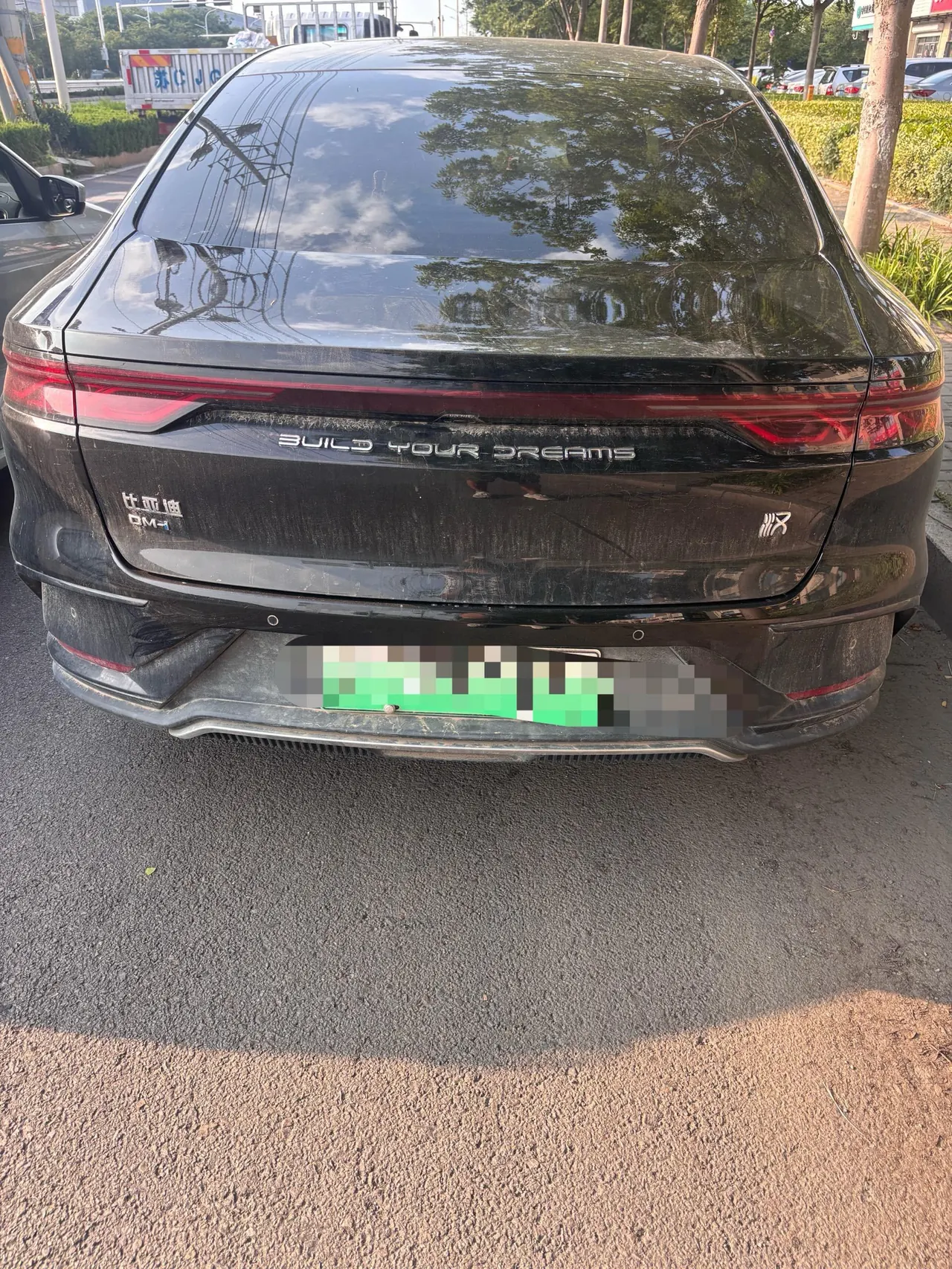 BYD 2022 Han DM-i 1.5T stepless 242KM flagship automatic gear 3