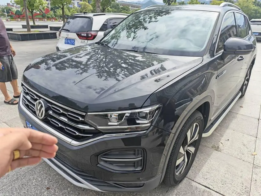 Volkswagen 2020 Tanyue 2.0TSI 330TSI Two-Drive Deluxe Zhilian Edition Pro Automatic Gear - View 1