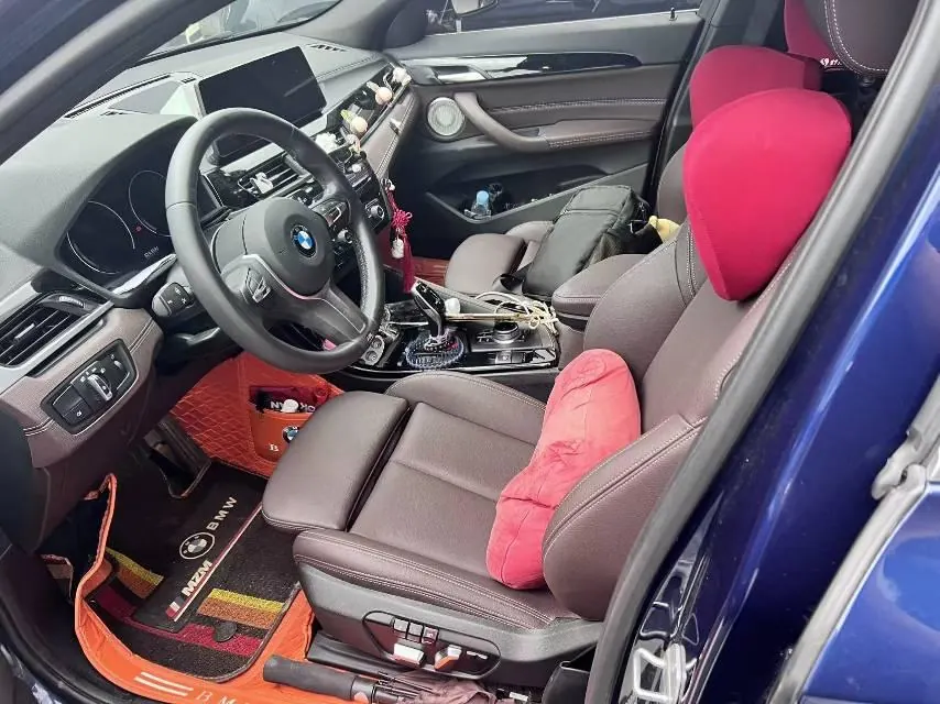 BMW 2021 X2 sDrive25i 2.0T M off-road set automatic gear 3