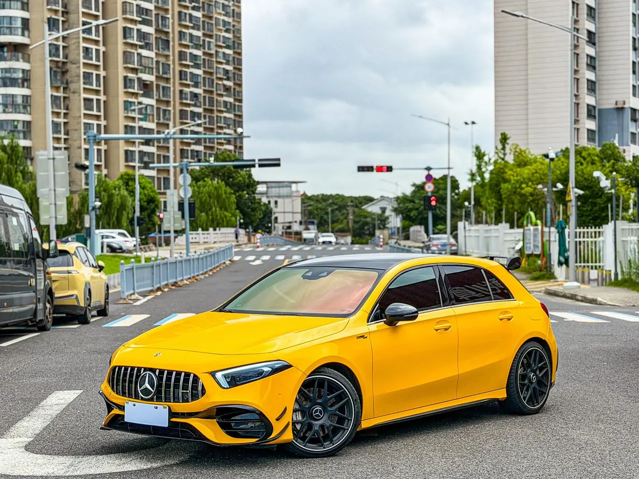 Mercedes Benz Class A AMG (Imported) 2020 A 35 AMG 4MATIC 2.0T Automatic Gear 2