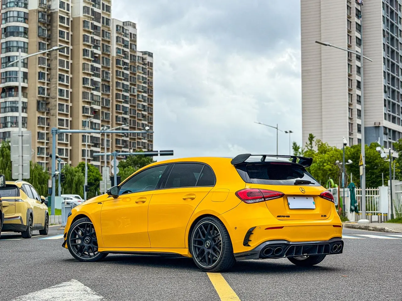 Mercedes Benz Class A AMG (Imported) 2020 A 35 AMG 4MATIC 2.0T Automatic Gear 7