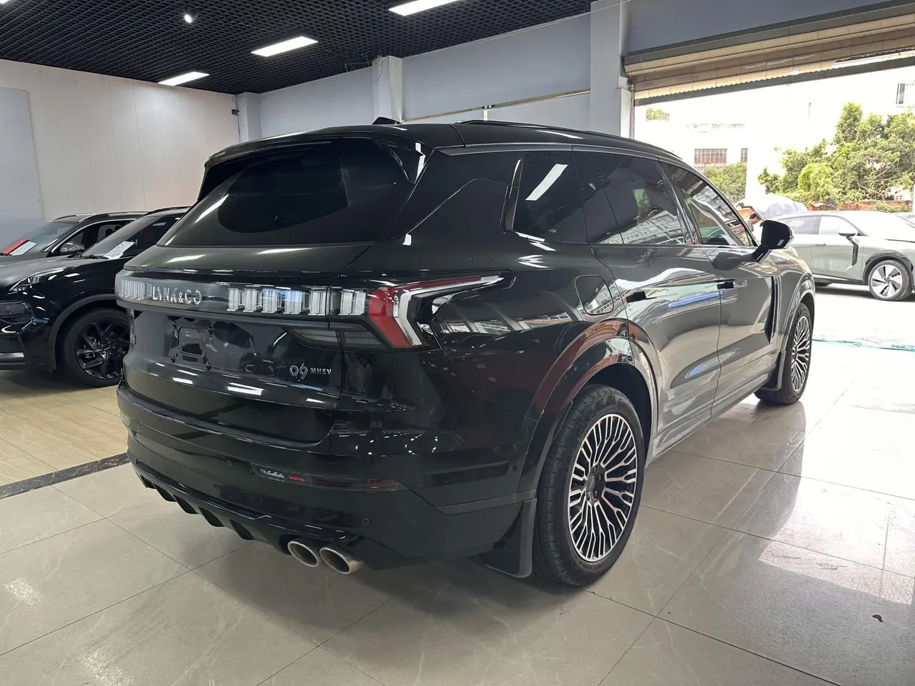LYNK&amp;CO 2026 LYNK&amp;CO 09 MHEV 2.0T four-wheel drive exploration version Ultra automatic gear 5