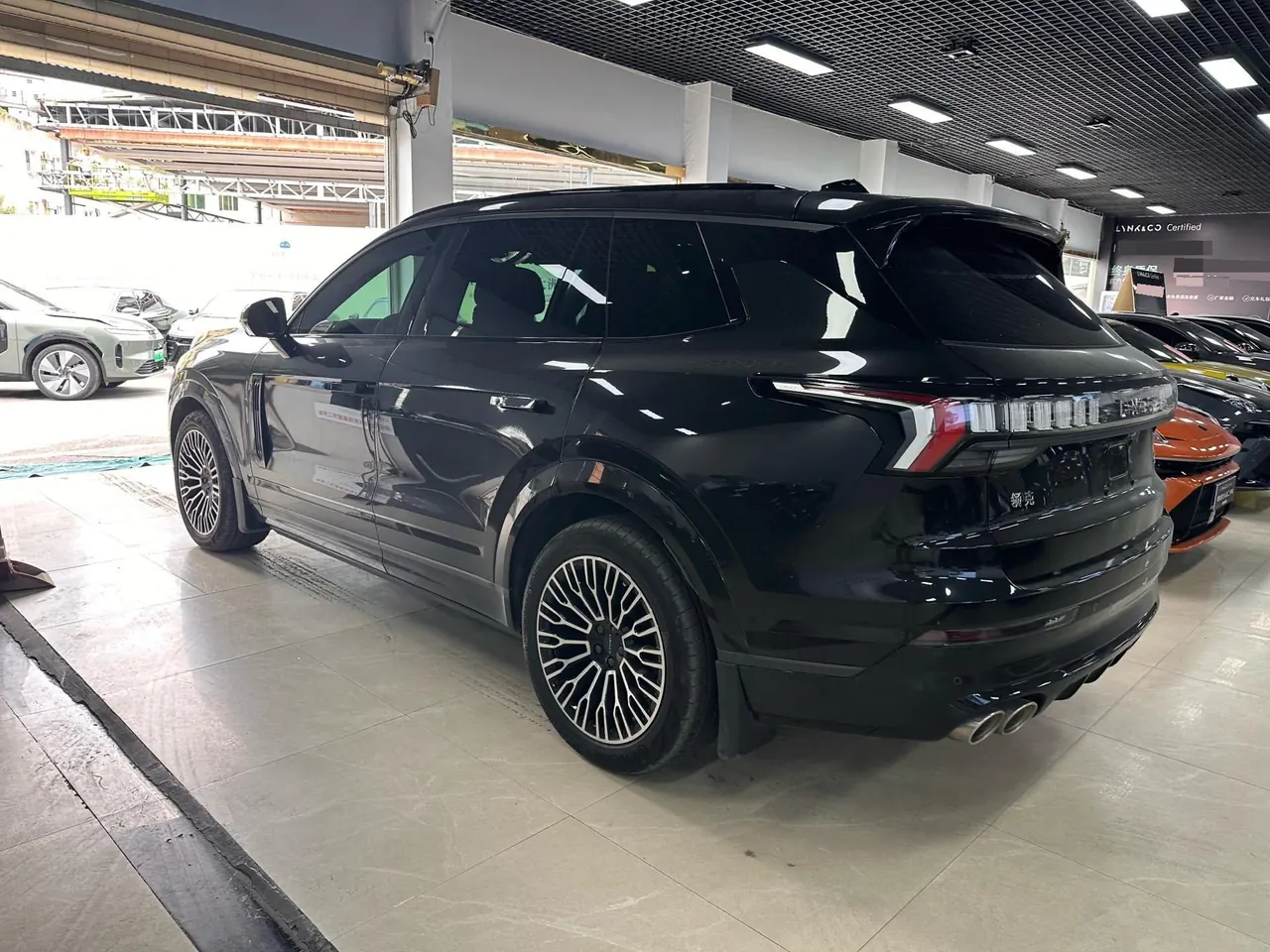 LYNK&amp;CO 2026 LYNK&amp;CO 09 MHEV 2.0T four-wheel drive exploration version Ultra automatic gear 6