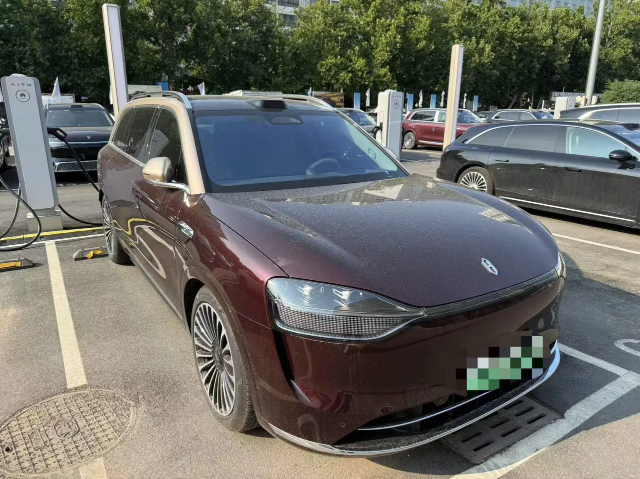 AITO 2025 AITO M9 extended range Ultra version 52kWh5 seat version automatic gear 5
