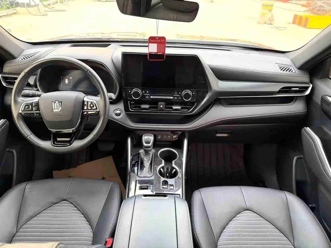Toyota 2023 Crown Land Release 2.5 Stepless Four-wheel Drive Premium Edition Automatic Gear 6