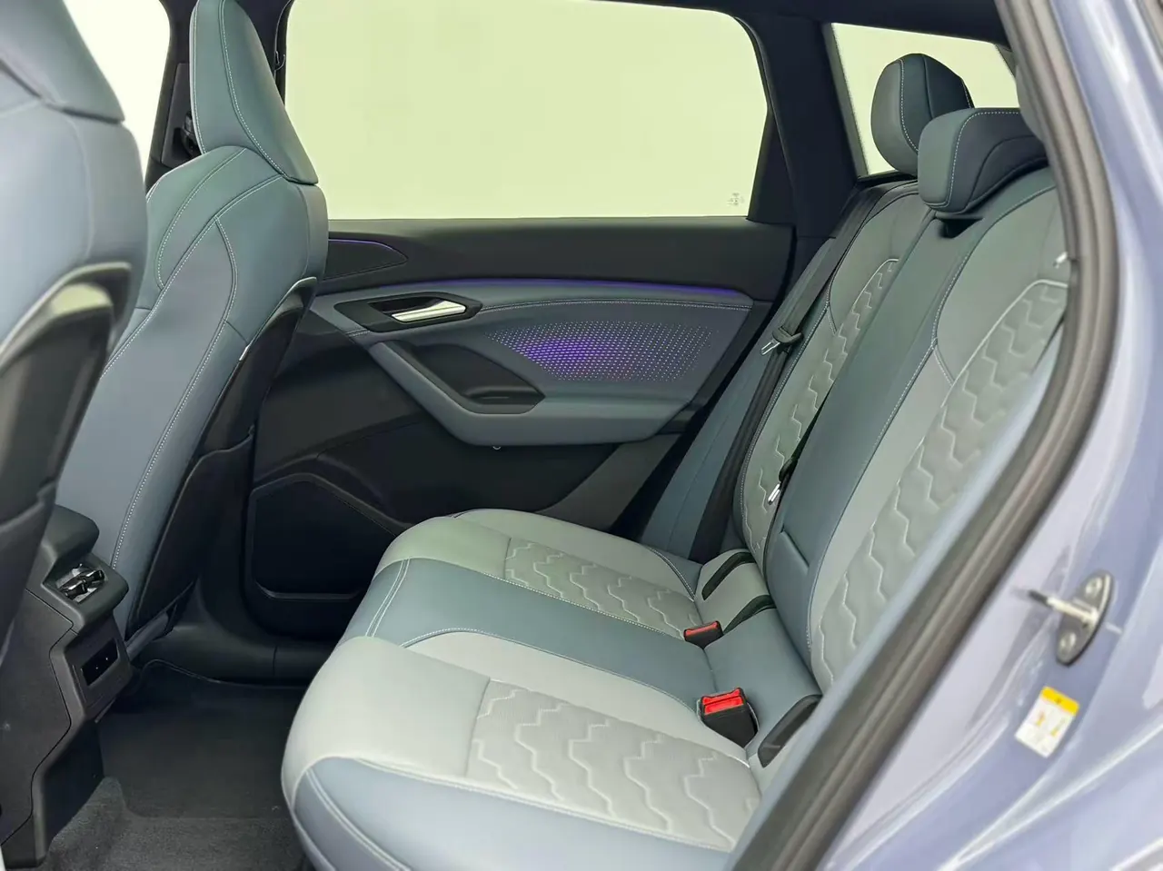 Audi 2025 Q6L e-tron Long Endurance Edition Automatic Gear 12
