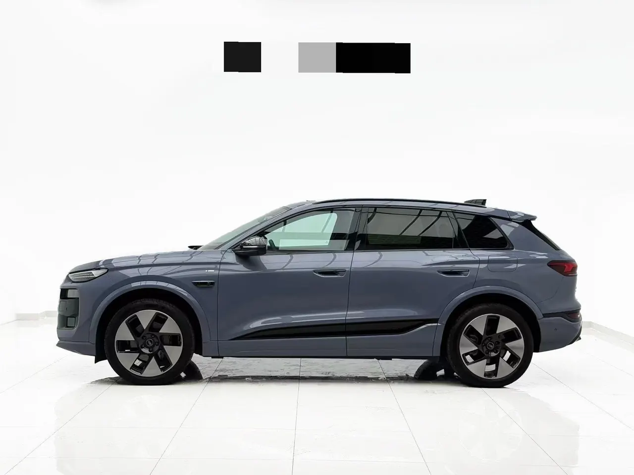 Audi 2025 Q6L e-tron Long Endurance Edition Automatic Gear 2