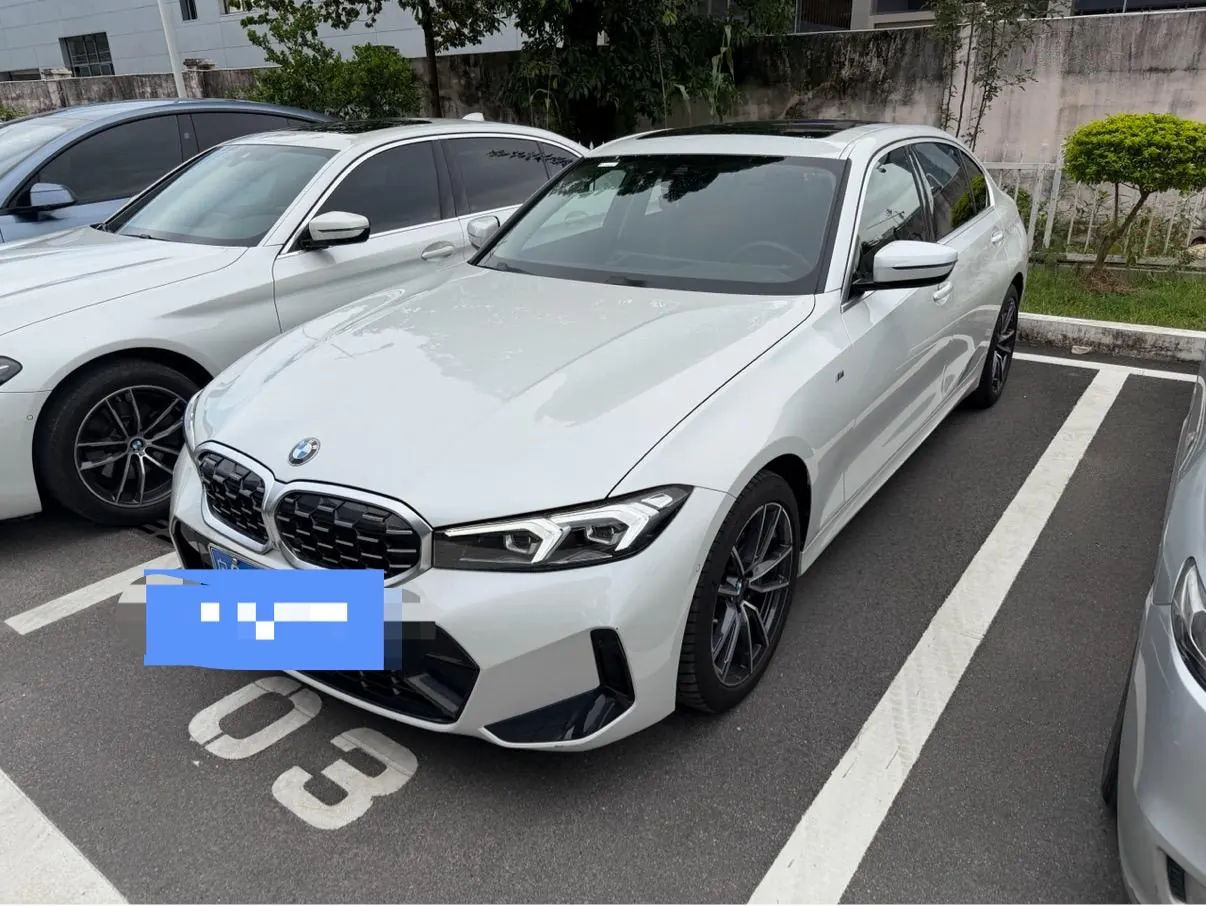 BMW 3 Series 2025 325Li 2.0T M Sports Suit Automatic Gear - View 1