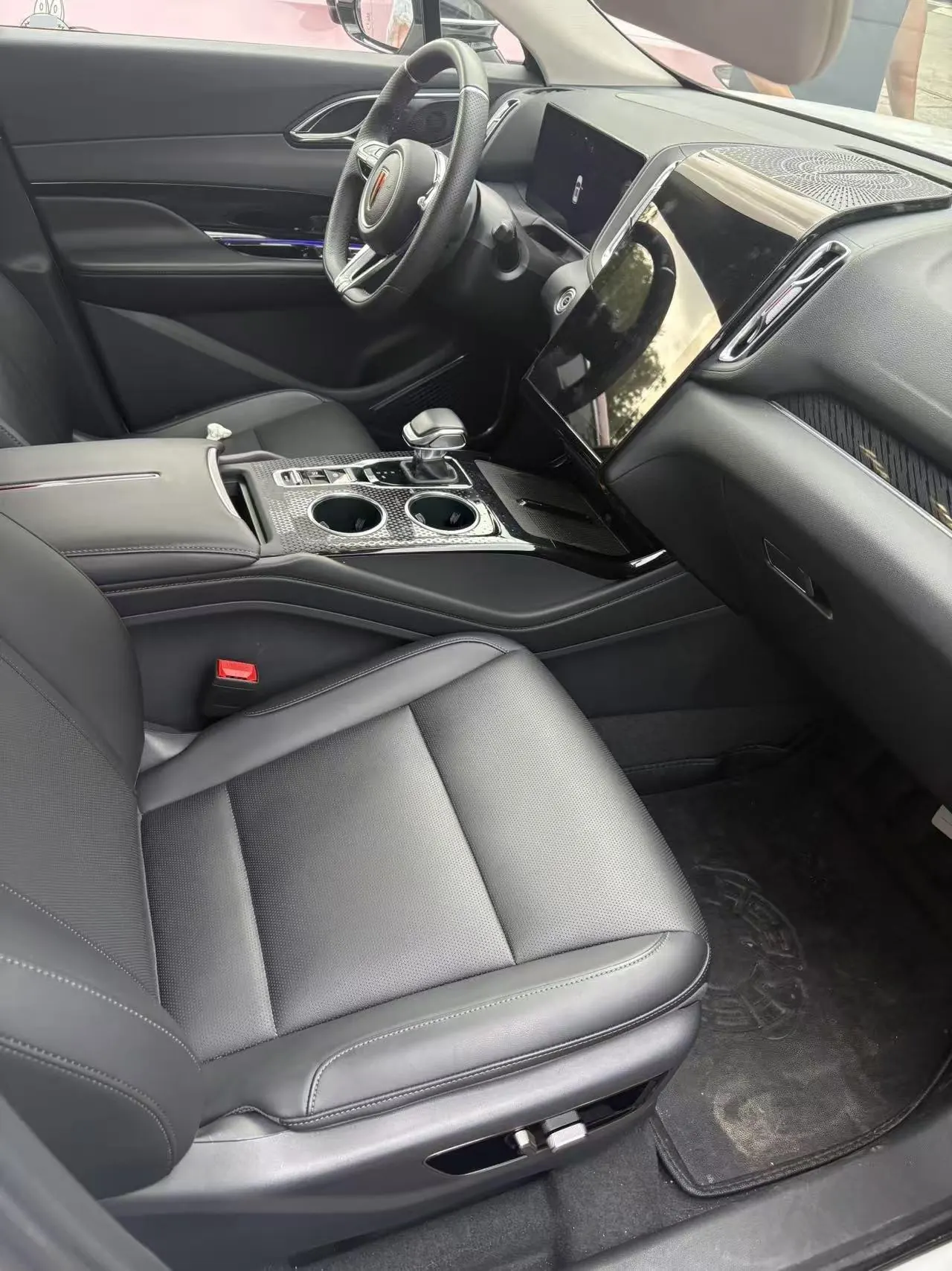 HongQi 2025 HS3 PHEV 1.5T 117km Strong for PLUS Edition Automatic Gear 5
