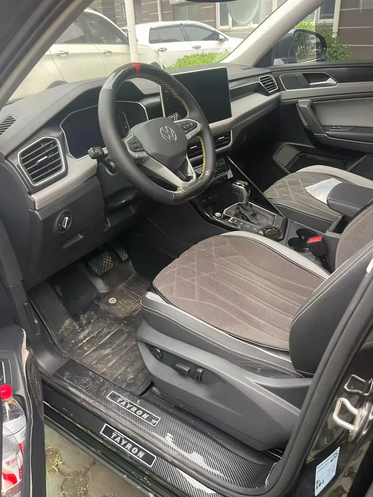 Volkswagen 2024 Tanyue 2.0TSI 330TSI Two-Drive Luxury Plus Advanced Edition Automatic Gear 3