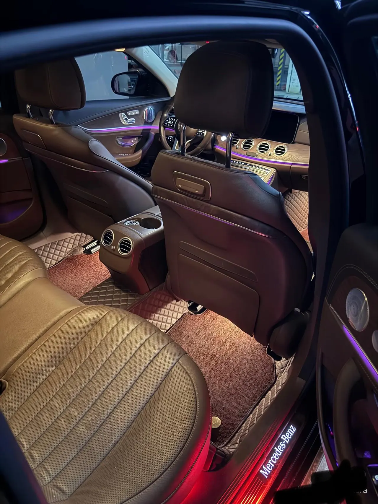 Mercedes Benz E Class 2020 E 300 L 2.0T Luxury Automatic Gear 3