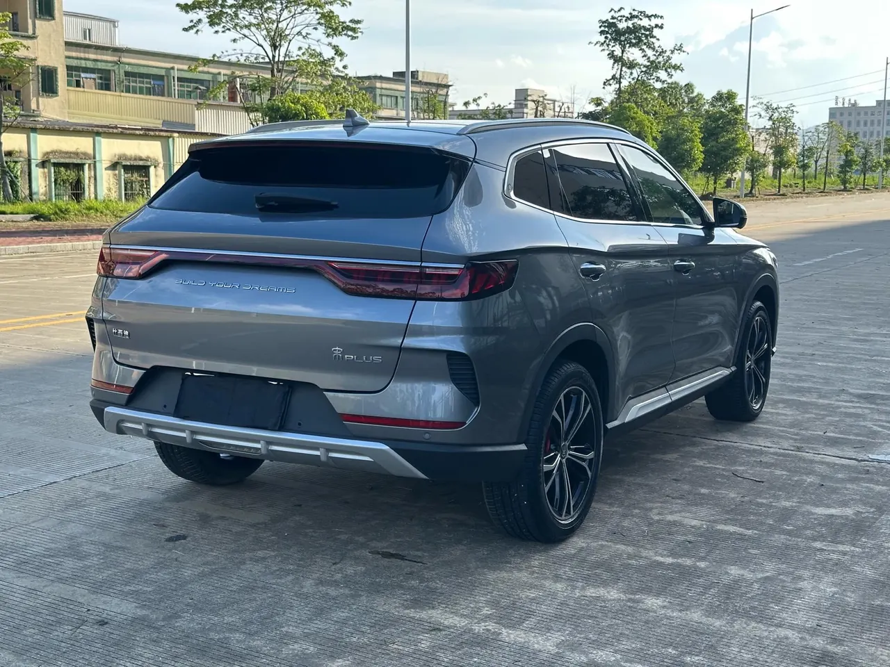 BYD 2020 Song PLUS 1.5T Luxury Automatic Gear 9