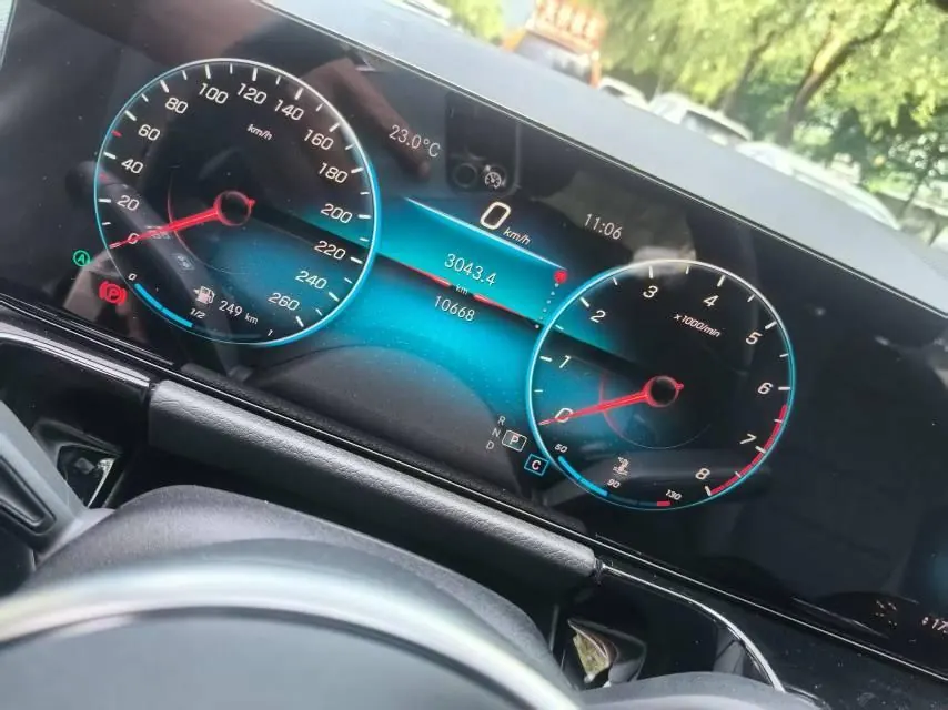 Mercedes Benz 2020 GLA 200 1.3T automatic gear 8