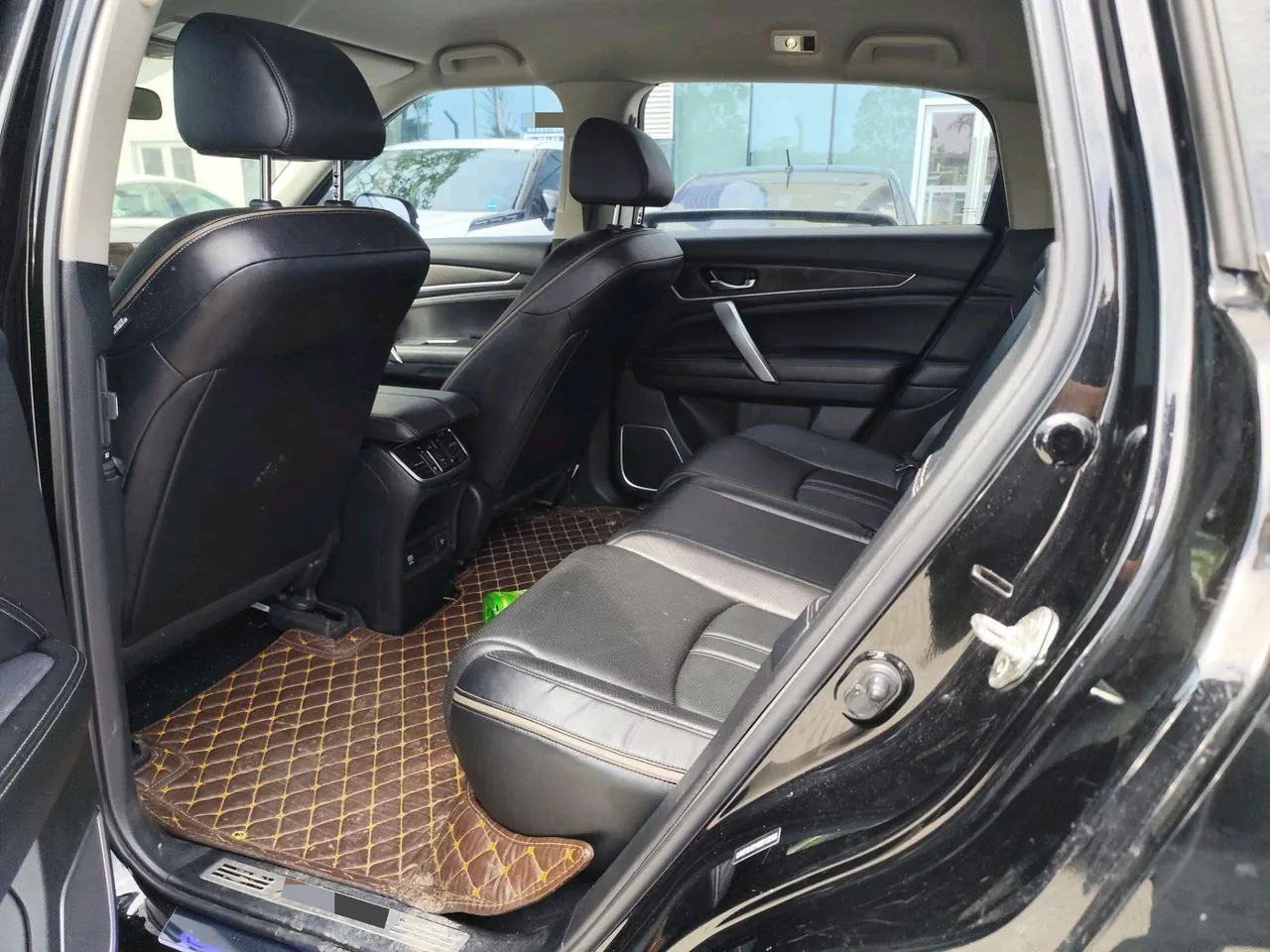 Honda 2020 Crown Road 1.5T Stepless 240TURBO Two-Drive Comfortable Edition Automatic Gear 4