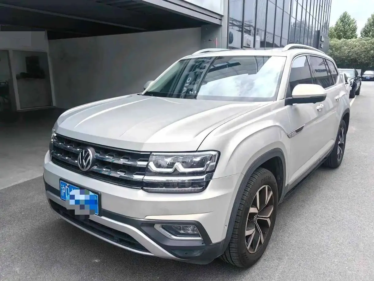Открыть галерею: Volkswagen 2020 Tuang 2.0TSI 330TSI Two-Drive Deluxe Automatic Gear