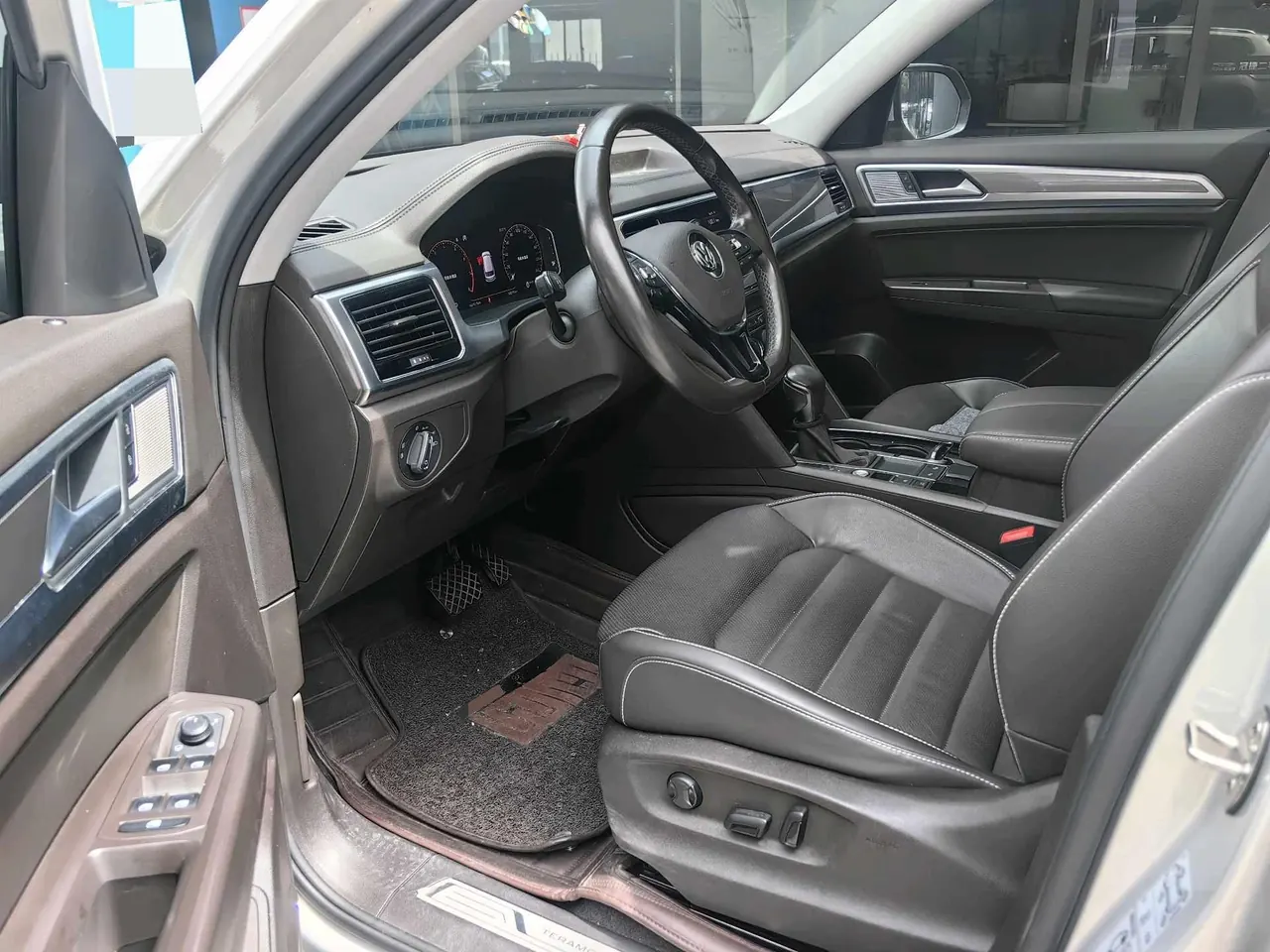 Volkswagen 2020 Tuang 2.0TSI 330TSI Two-Drive Deluxe Automatic Gear 3